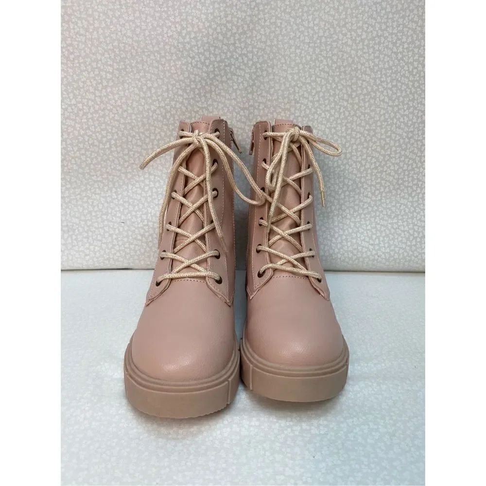 Blowfish Malibu GIRLS SIZE 3 Playground-k
Fashion Boot in Candy Pink Deliah - Picture 2 of 12